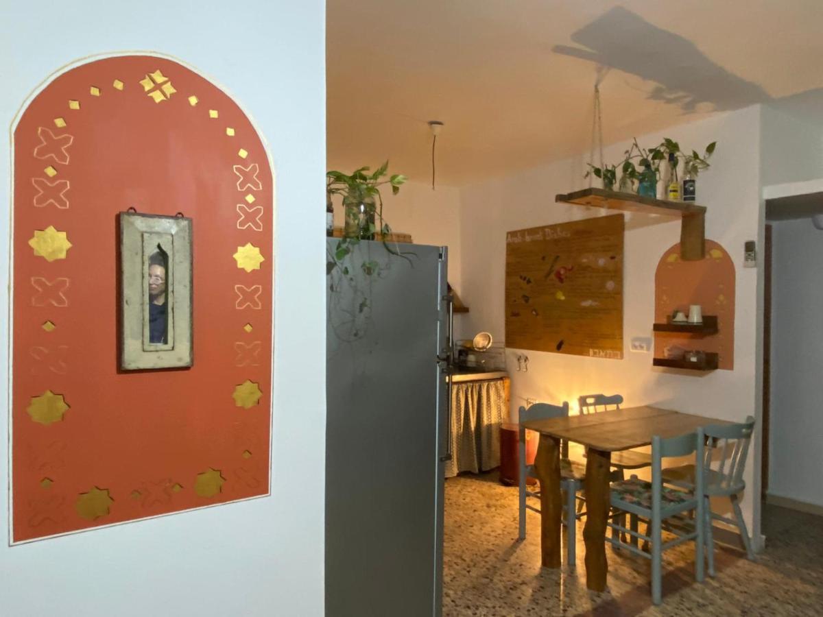 Juha'S Guesthouse - Zarqa Bay Jisr ez Zarqa Екстериор снимка