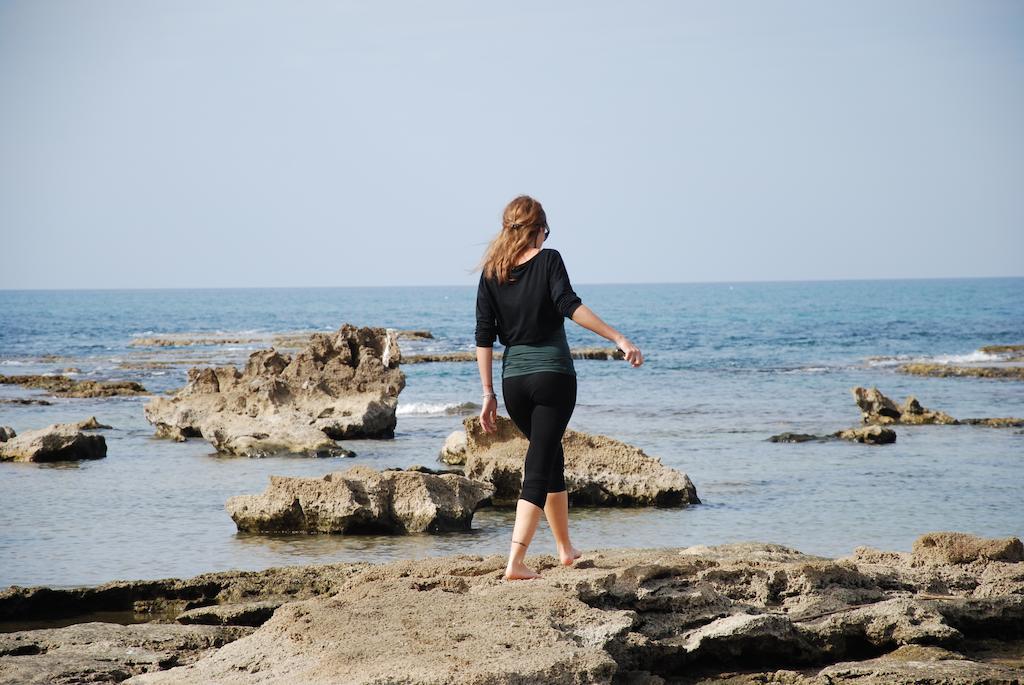 Juha'S Guesthouse - Zarqa Bay Jisr ez Zarqa Екстериор снимка