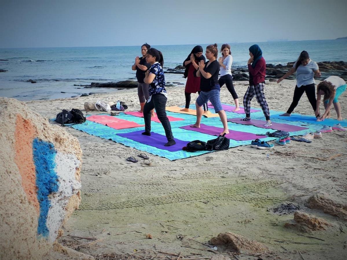 Juha'S Guesthouse - Zarqa Bay Jisr ez Zarqa Екстериор снимка